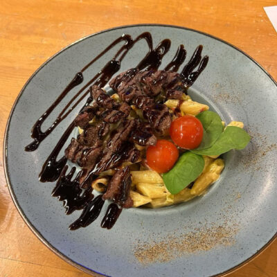 Veiselihapasta